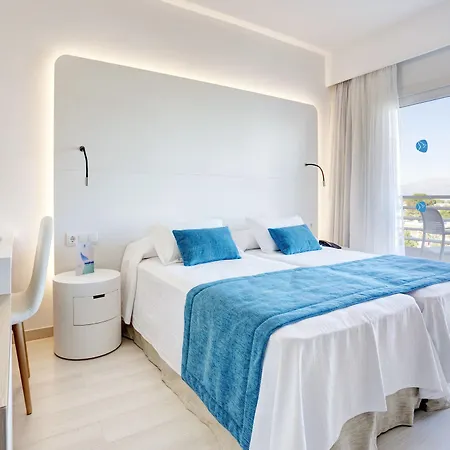 Grupotel Farrutx Hotel 4*